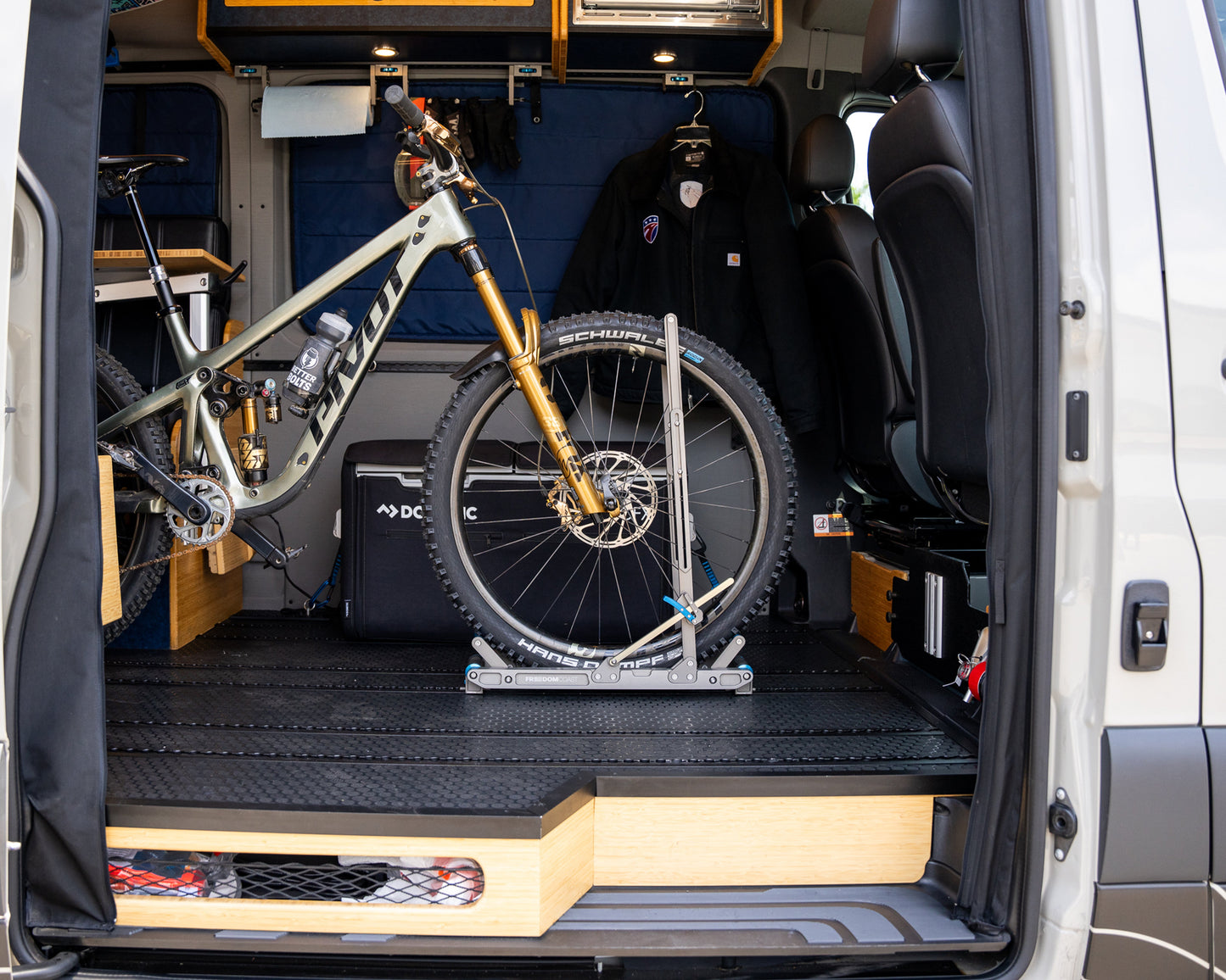HOVR BIKE RACK