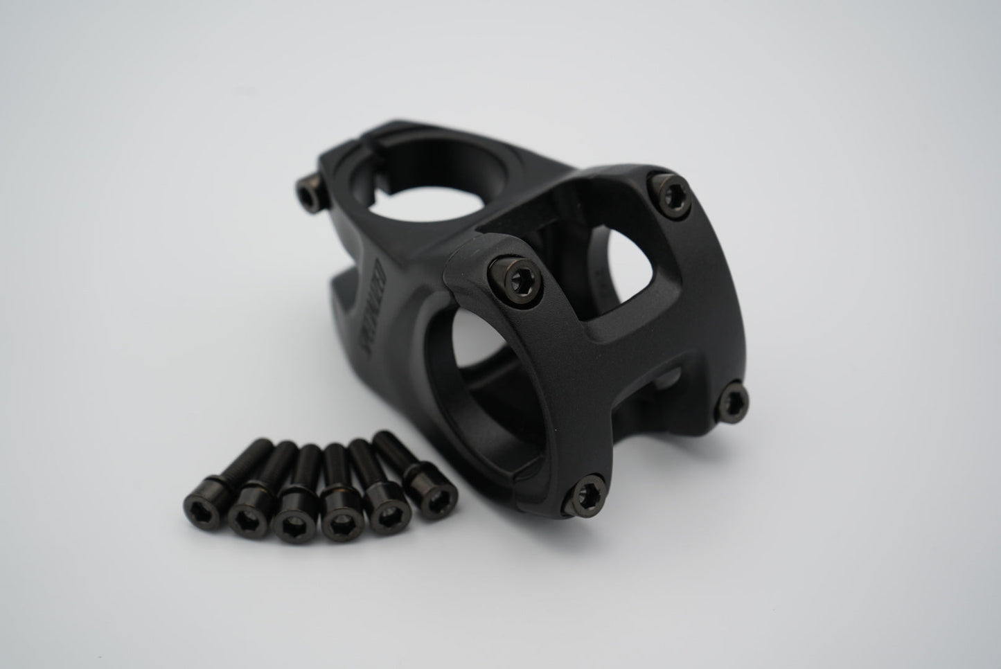 Specialized Trail Stem 31.8 Titanium Bolt Kit